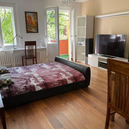 Modern And Cozy Apartment In Good Location برلين المظهر الخارجي الصورة