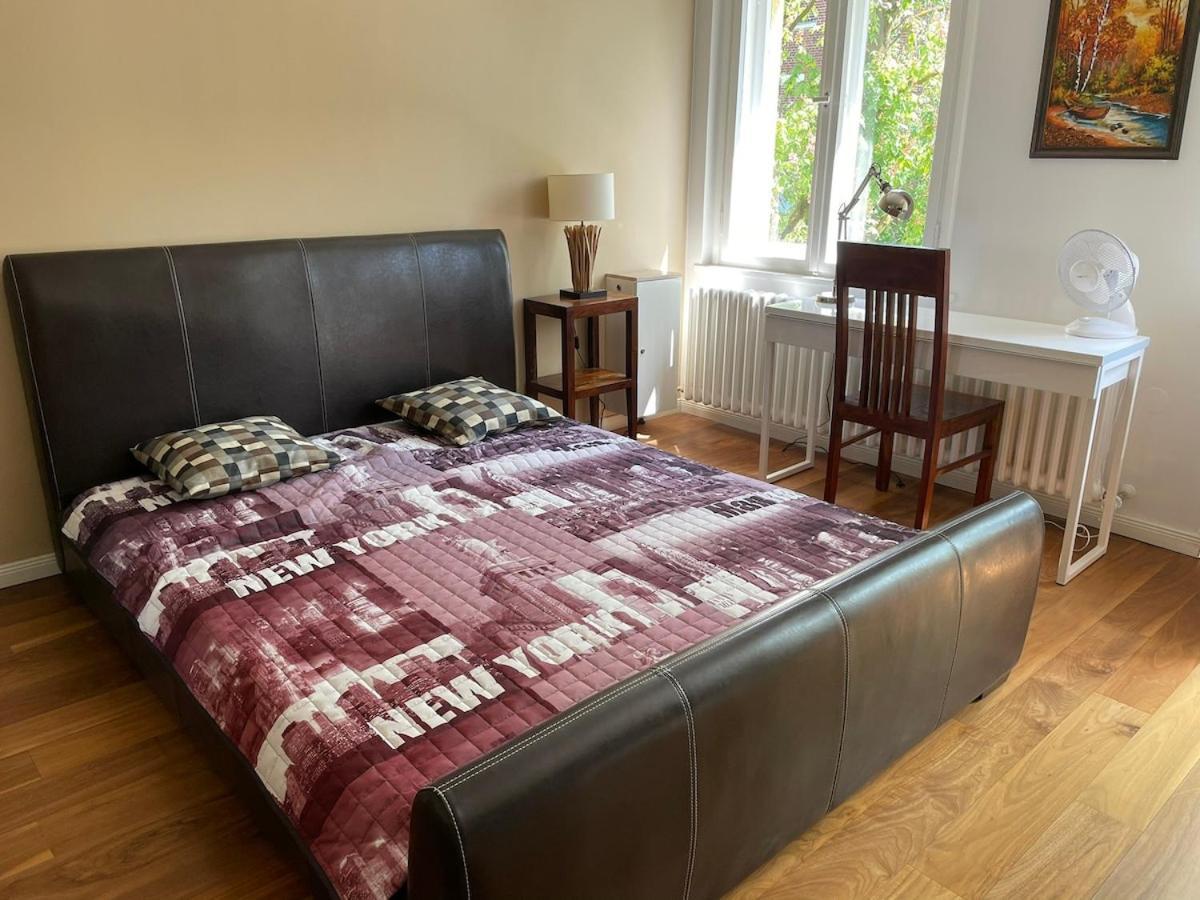 Modern And Cozy Apartment In Good Location برلين المظهر الخارجي الصورة